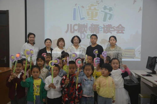 科右中旗圖書館服務(wù)宣傳周系列活動 以圖片服務(wù)點亮閱讀之光